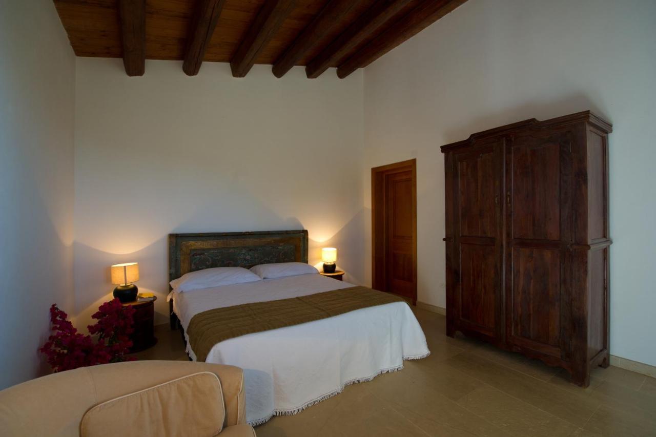 فندق Relais Parco Cavalonga دونافوغاتا الغرفة الصورة